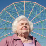 Scarlett Johansson escorrega para trás das câmeras com o complicado A Incrível Eleanor