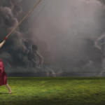 Em THIS MUSIC MAY CONTAIN HOPE, Raye assina a obra de uma vida