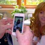 Há maldade e ternura na 2ª temporada de The Comeback